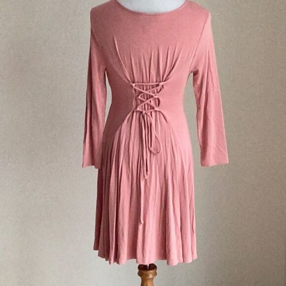 Forever 21 Marv Flowey tie up the back long sleeve dress size medium - Picture 6 of 8